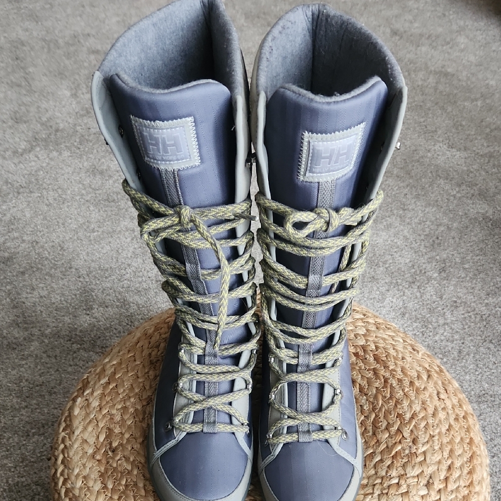 Helly Hansen Blue and Gray Winter Rain Boots with High Top Design